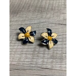 Vintage Floral Enamel Stud Earrings Navy Blue Cream Yellow Gold Tone Flower 3713